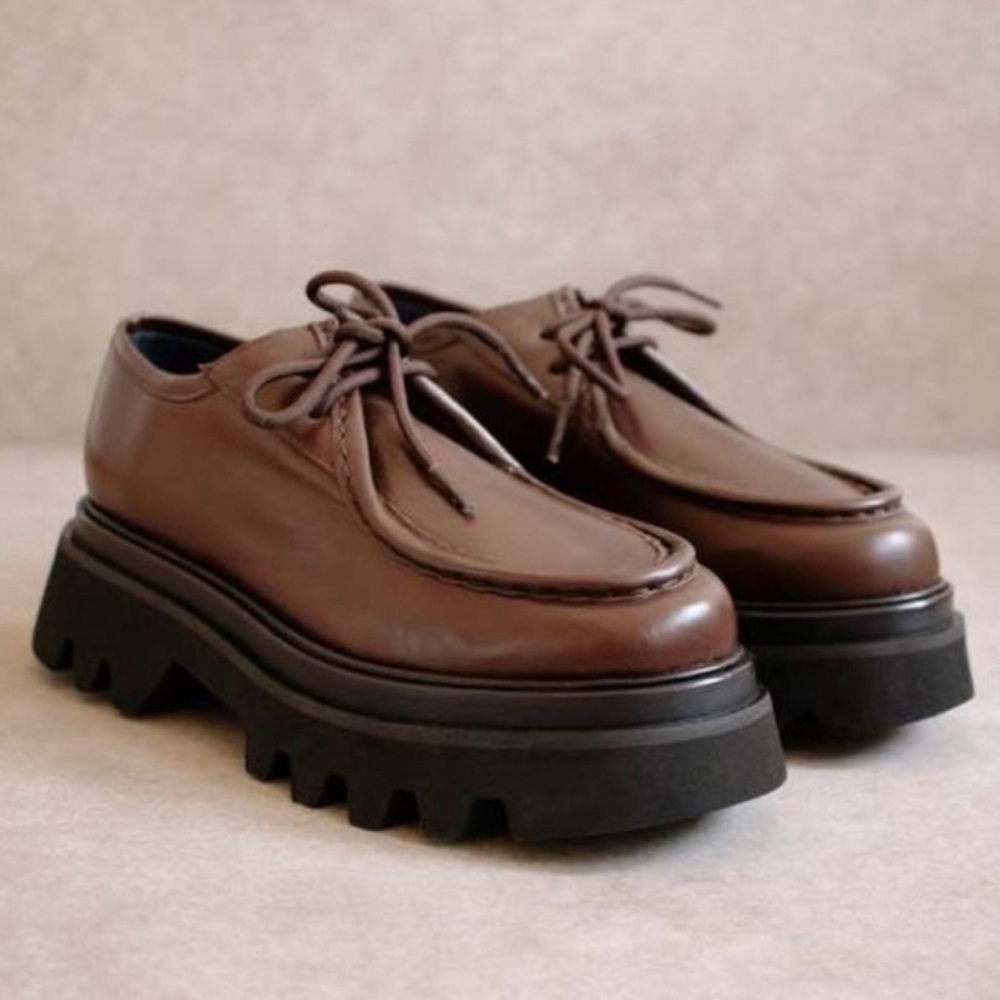 Like new Alohas Tycoon coffee brown shoes